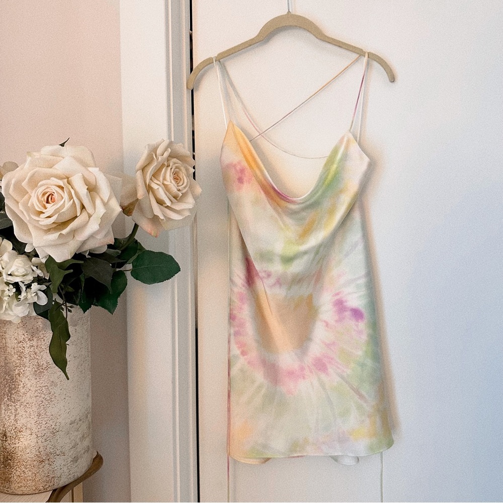 Zara Pastel Satin Dress - Picture 5 of 15